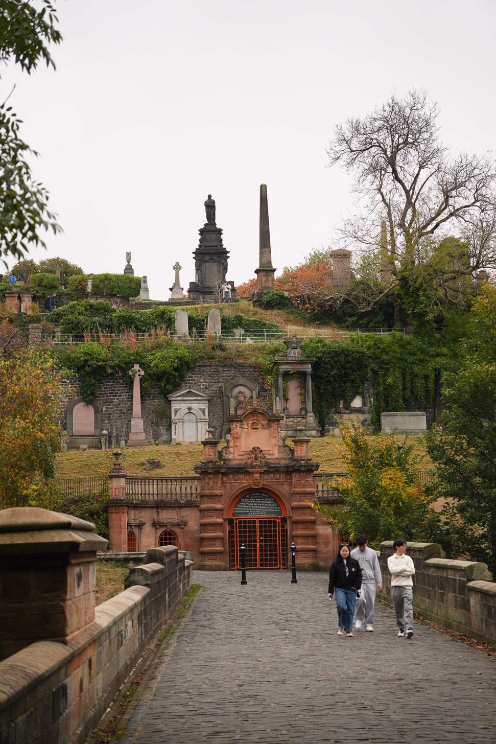 Glasgow bridge and cememtery